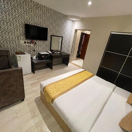 Nourth House Aparthotel Al Qurayyat Luaran gambar